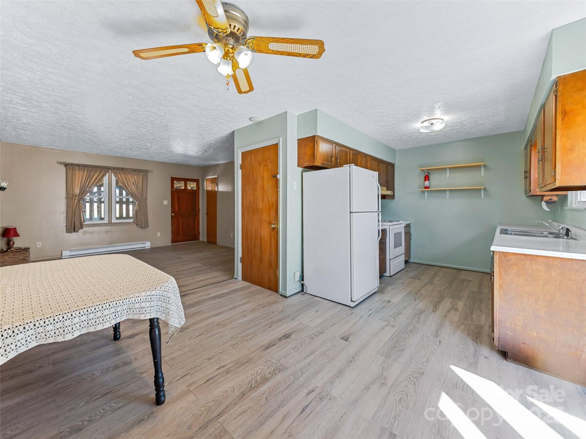 4225161n