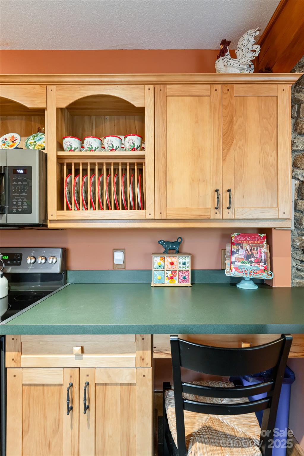 Weaverville 17 4240895q