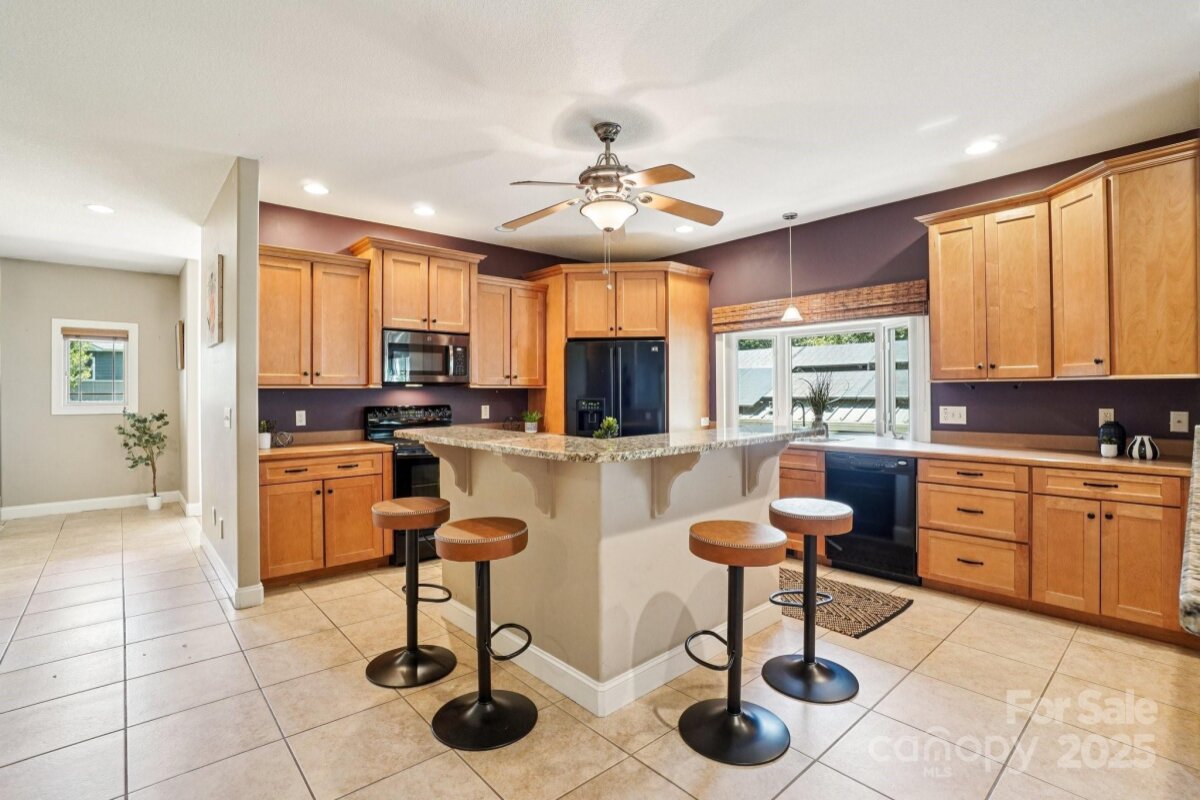 Avery Creek 11 4245458k