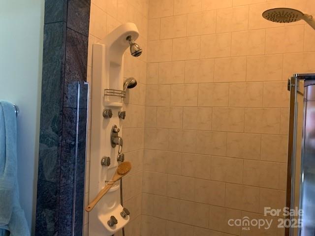 4247893h