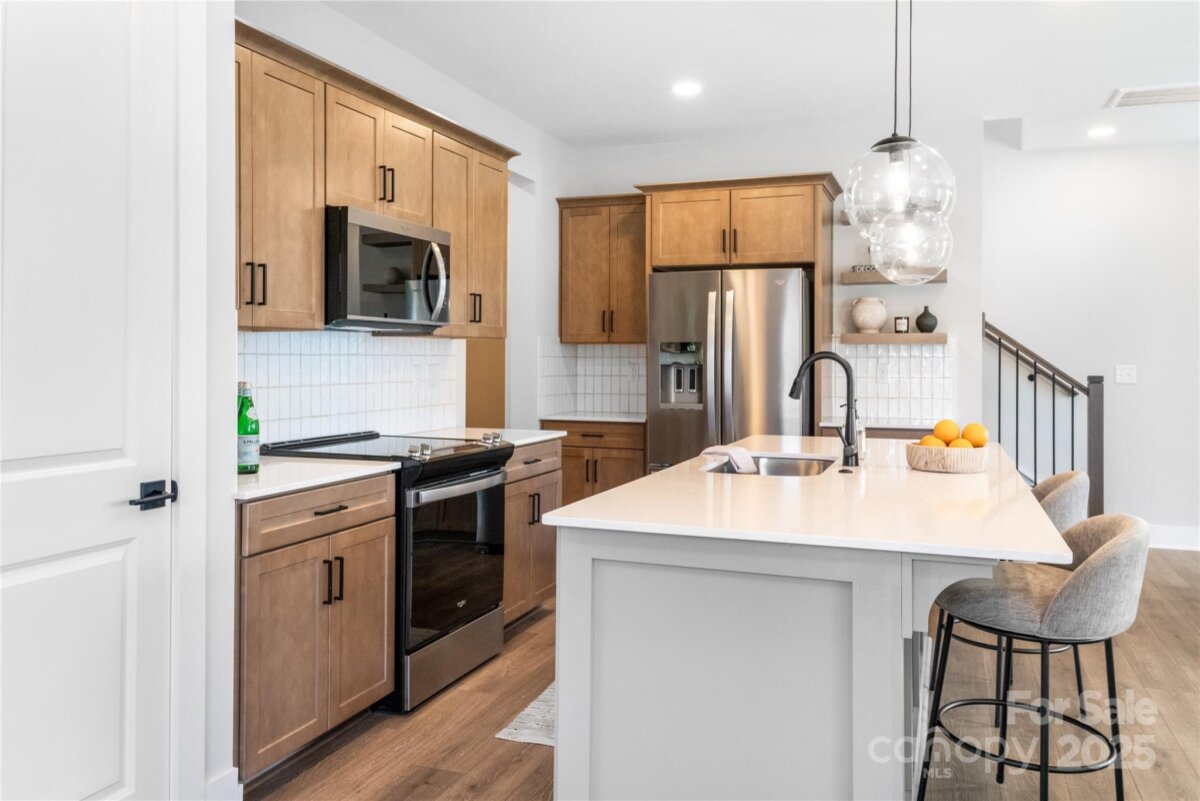 Weaverville 14 4254362n