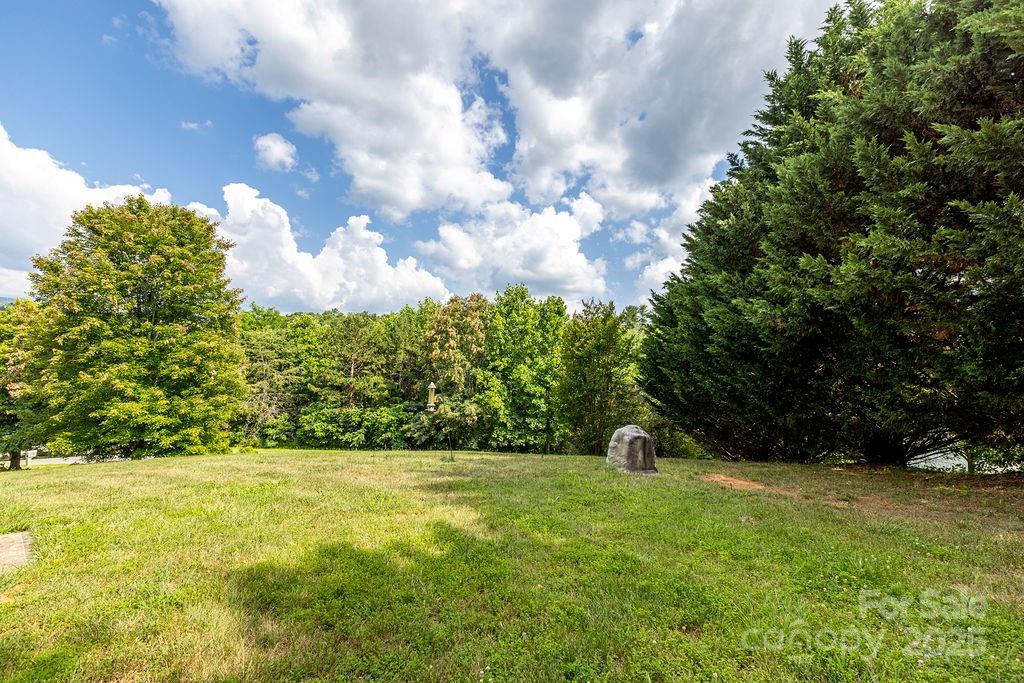 Weaverville 11 4275461k