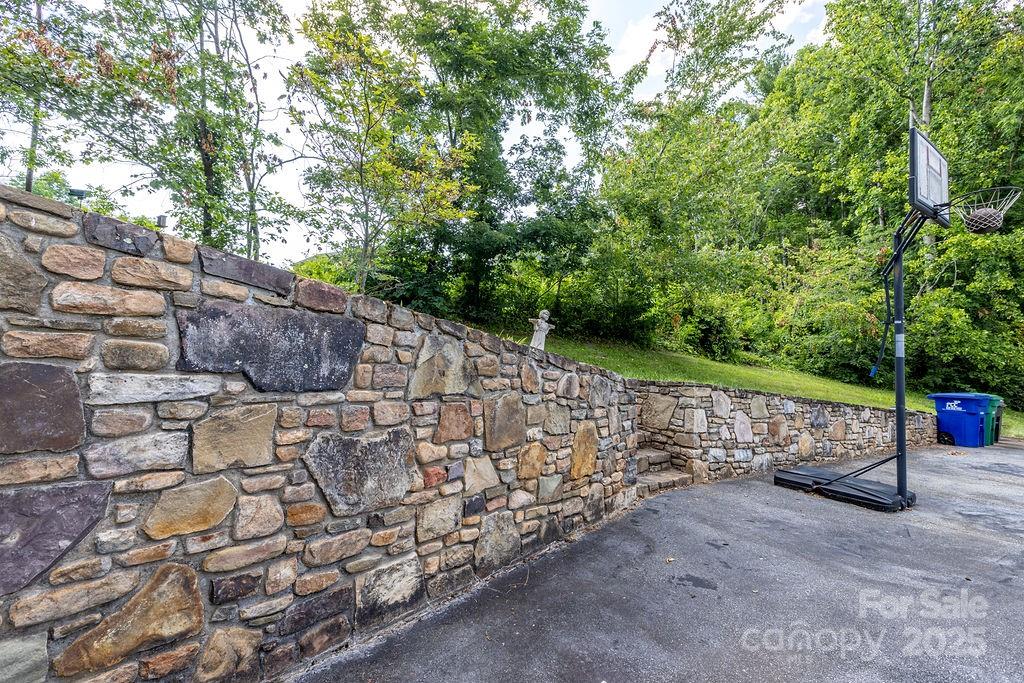 Weaverville 14 4275461n