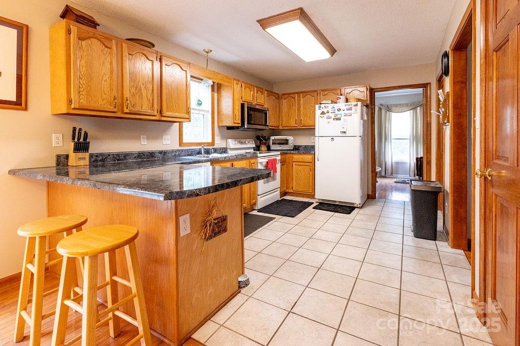 Weaverville 16 4275461p