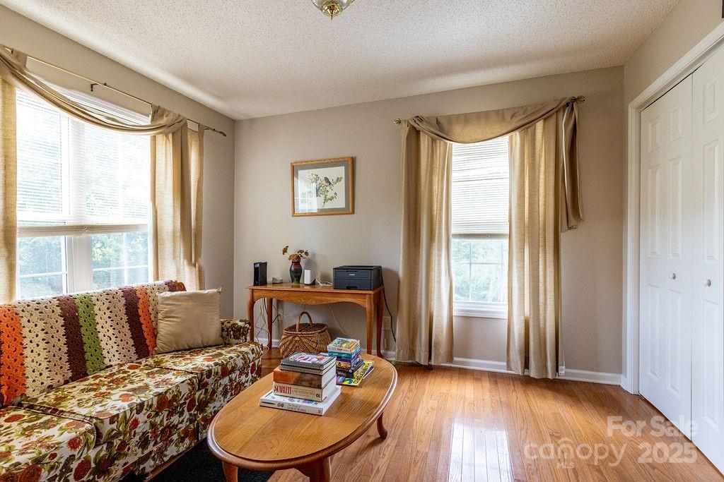 Weaverville 18 4275461r