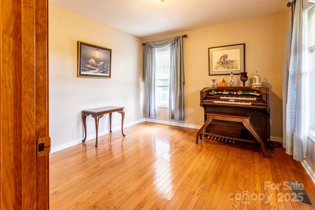 Weaverville 21 4275461u