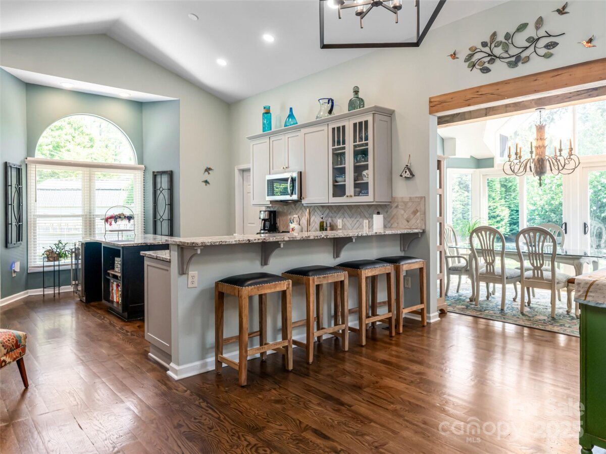 Avery Creek 11 4276364k