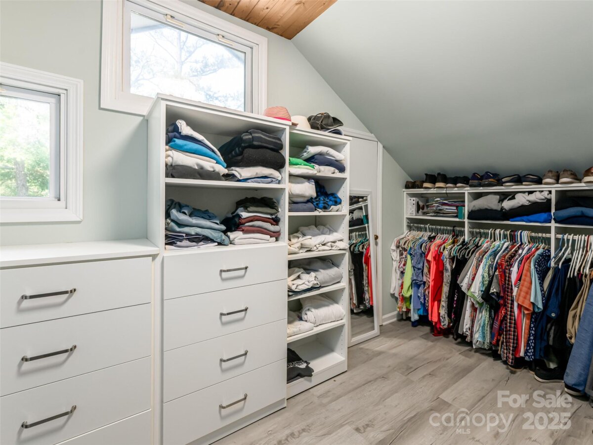 Avery Creek 25 4276364y