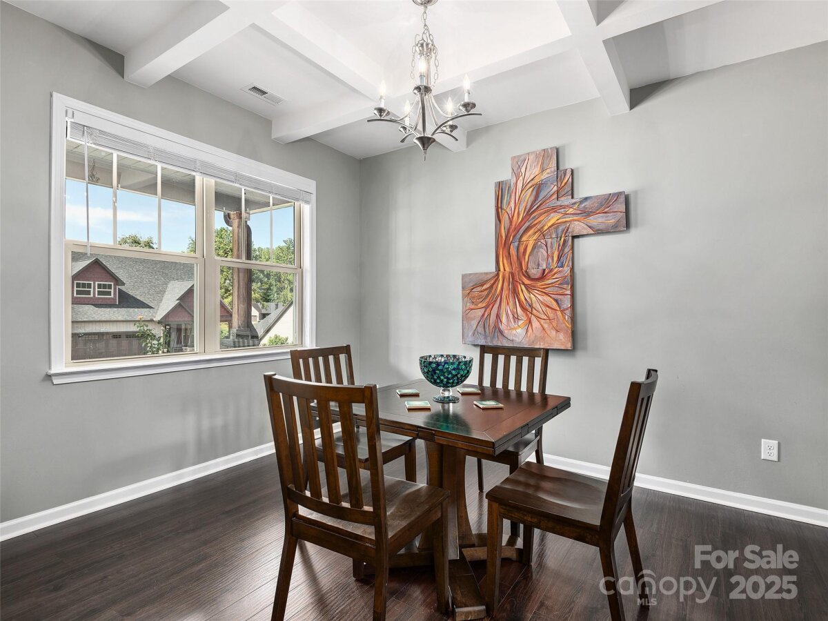 Weaverville 8 4279974h