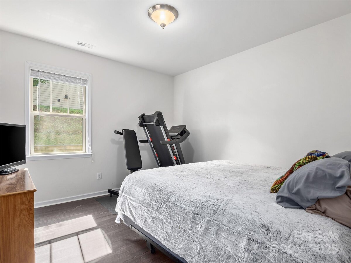 Weaverville 15 4279974o