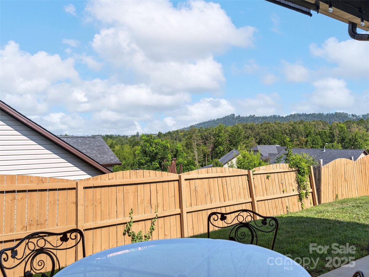 Weaverville 18 4279974r