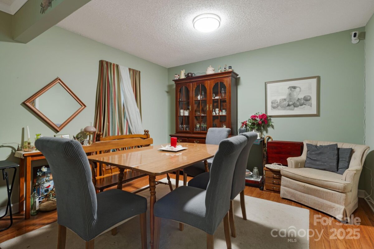 Avery Creek 5 4281049e