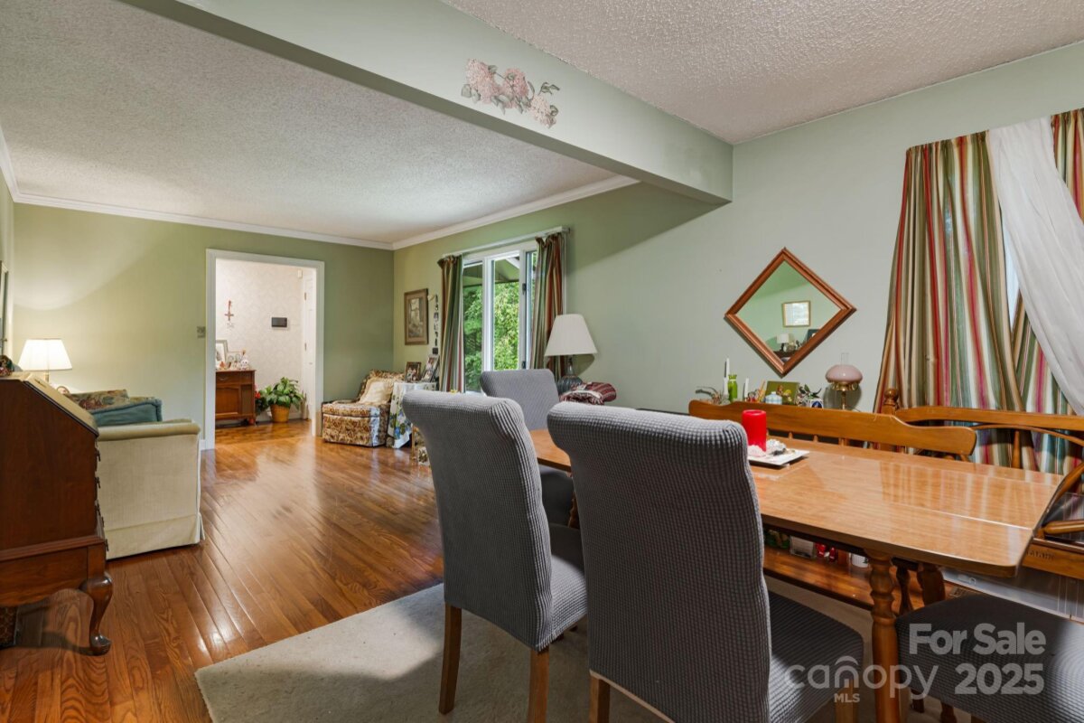 Avery Creek 7 4281049g