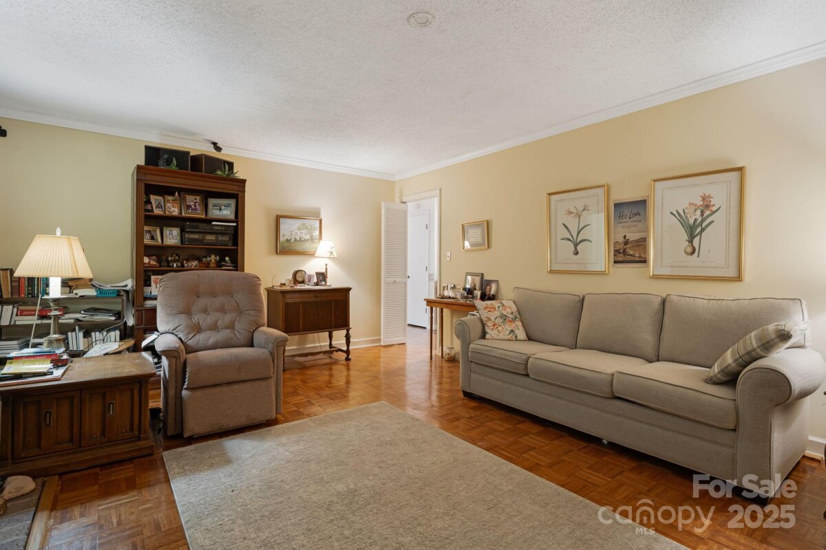 Avery Creek 11 4281049k