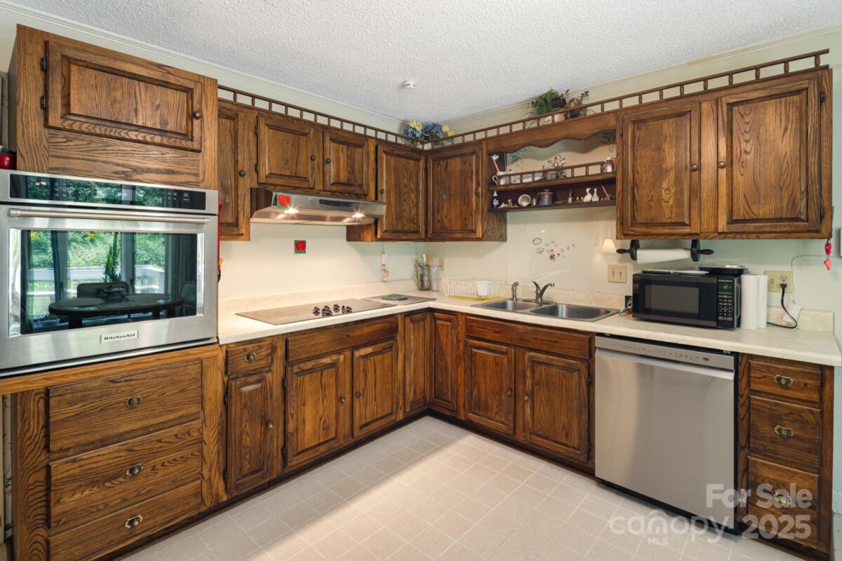 Avery Creek 14 4281049n