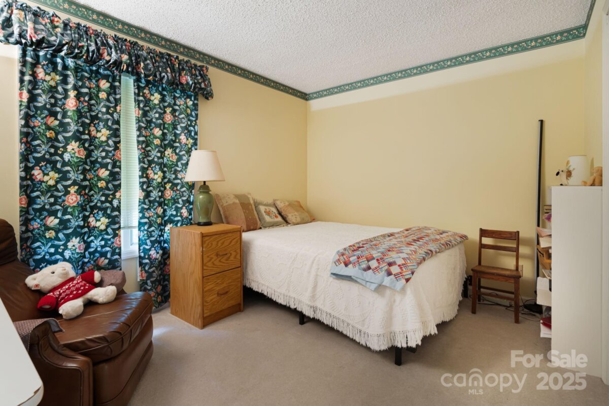 Avery Creek 21 4281049u