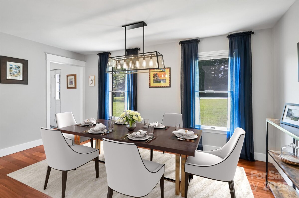 Hendersonville 12 4283171l