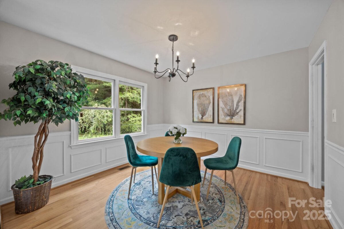 Avery Creek 8 4283858h