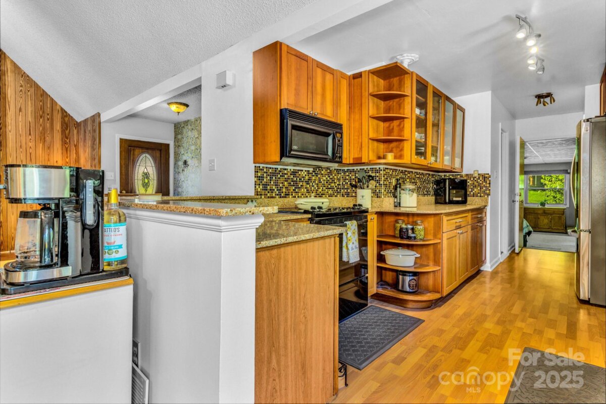 Avery Creek 12 4283962l