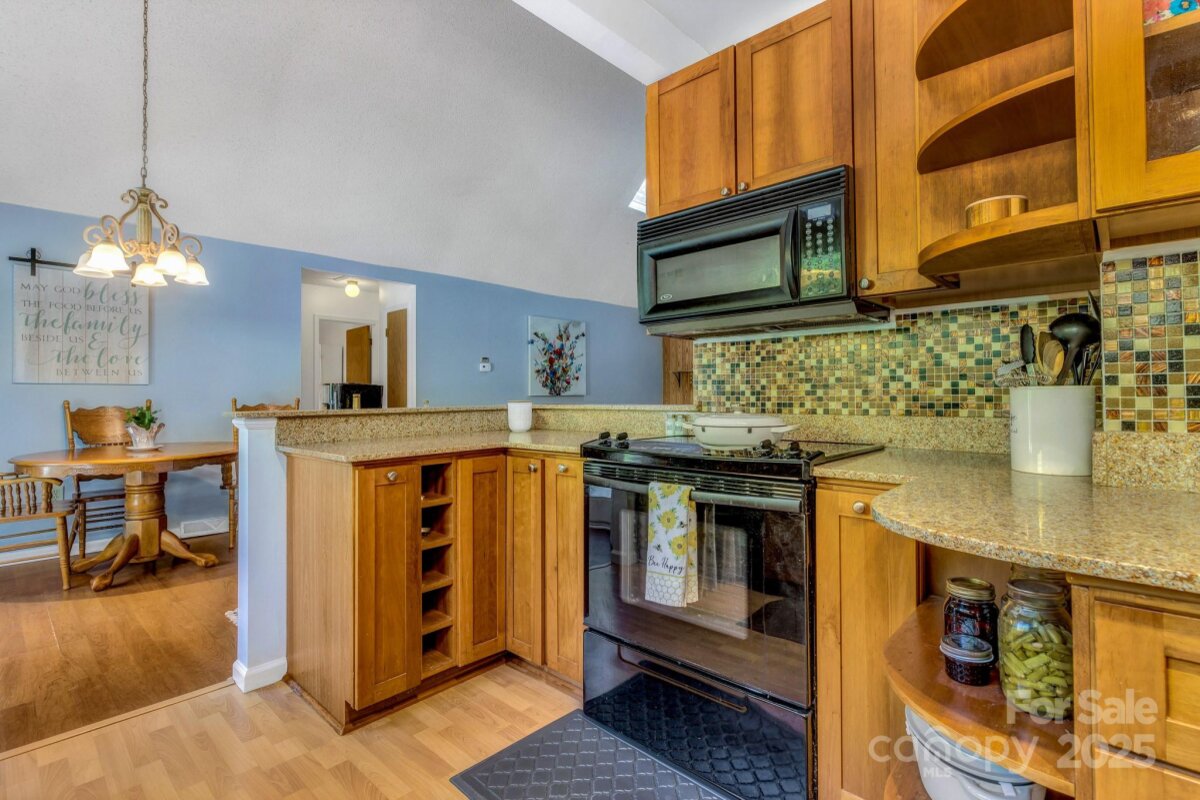 Avery Creek 13 4283962m