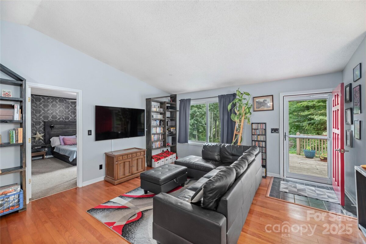 Avery Creek 3 4285866c