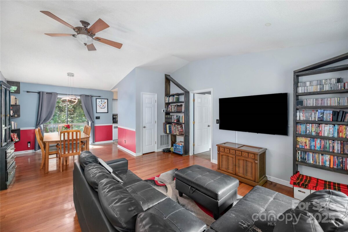 Avery Creek 5 4285866e