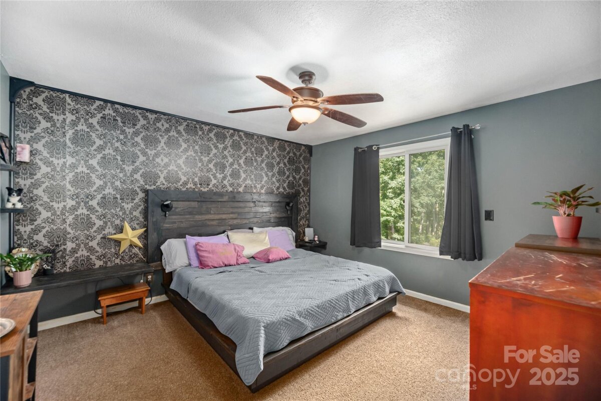 Avery Creek 10 4285866j