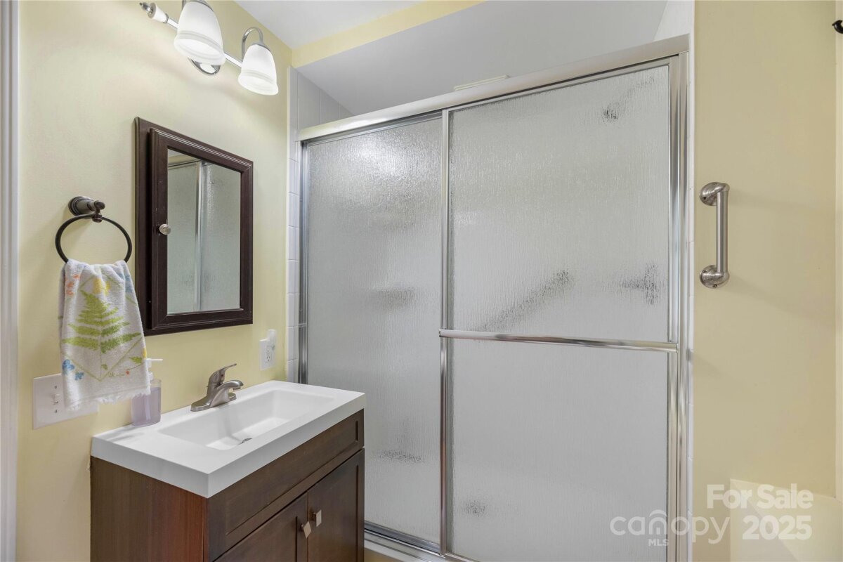 Avery Creek 19 4285866s