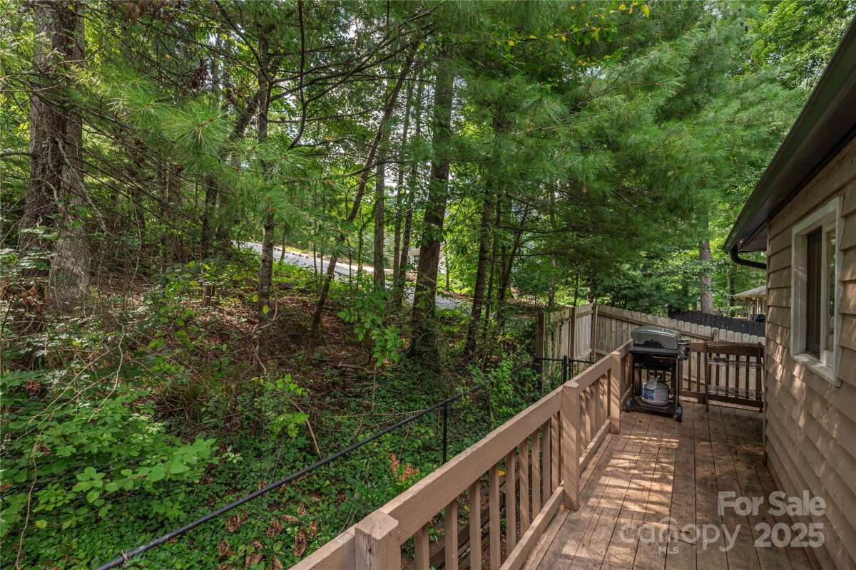 Avery Creek 21 4285866u