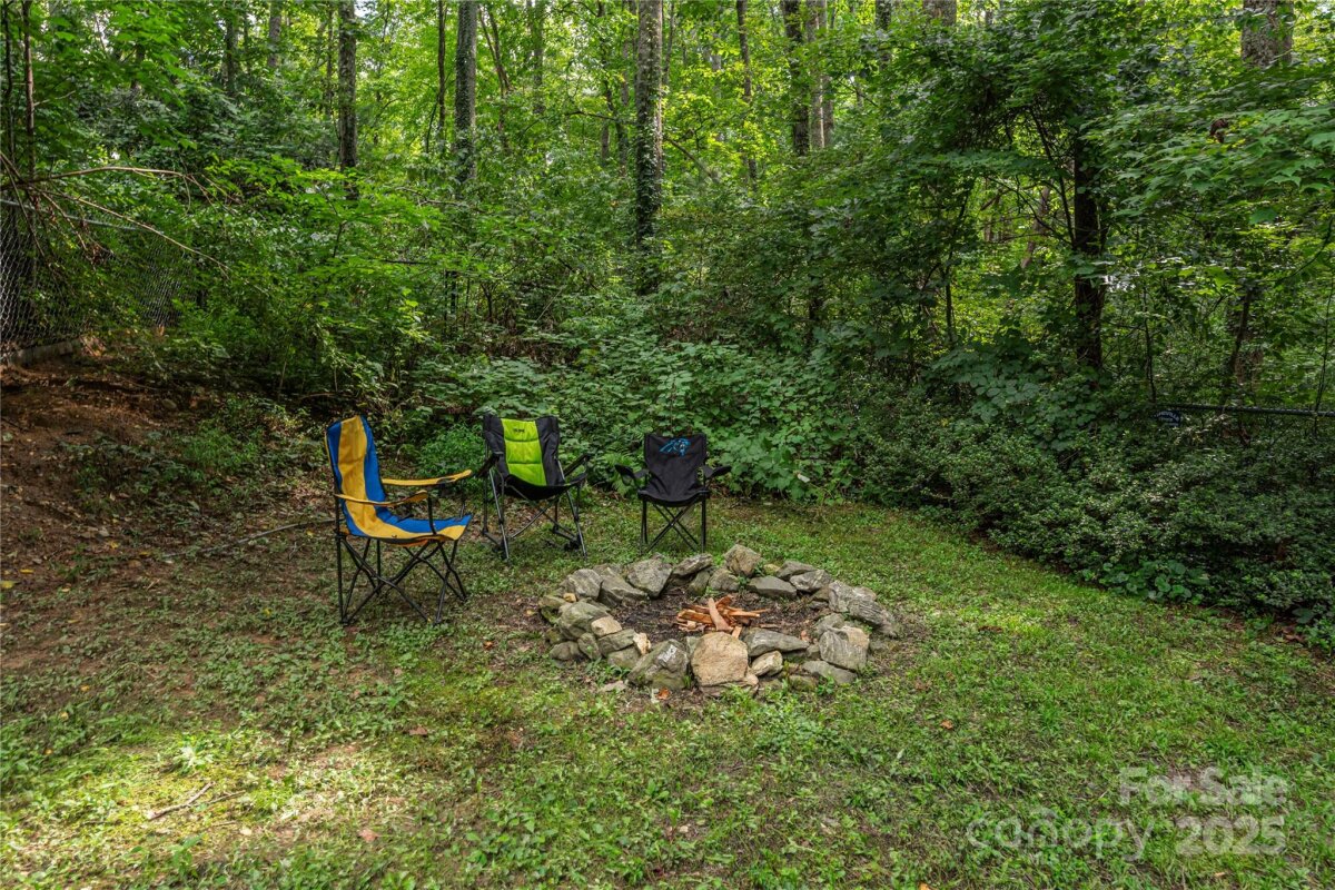 Avery Creek 23 4285866w