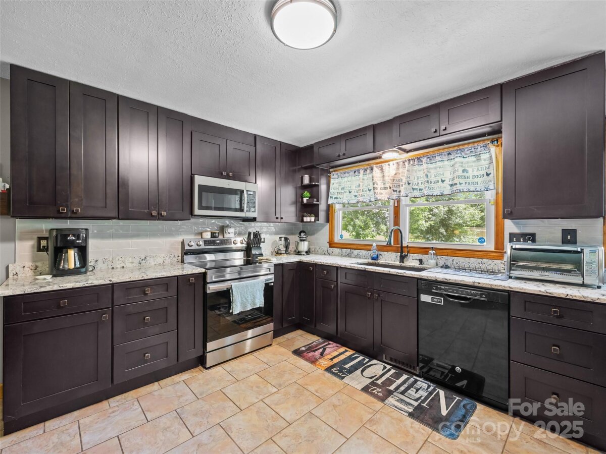 Avery Creek 14 4288417n