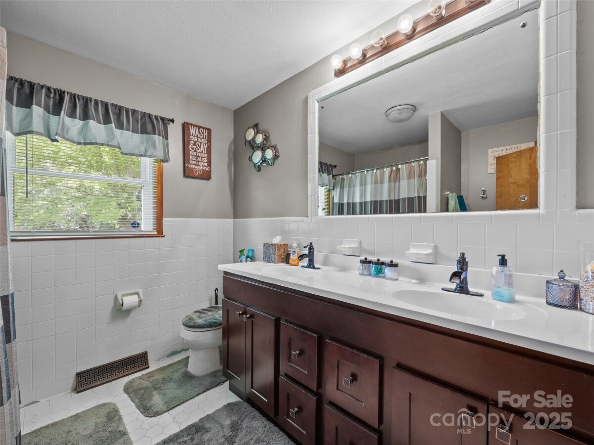 Avery Creek 21 4288417u