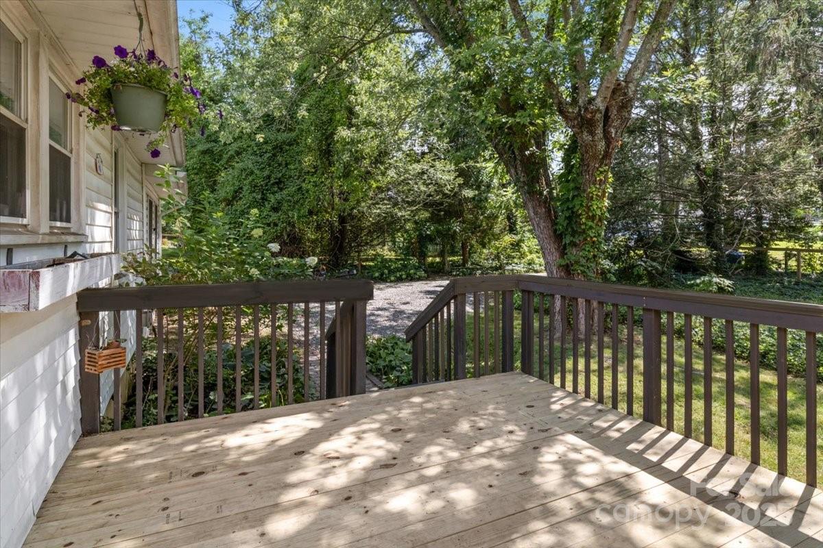 Avery Creek 5 4289304e