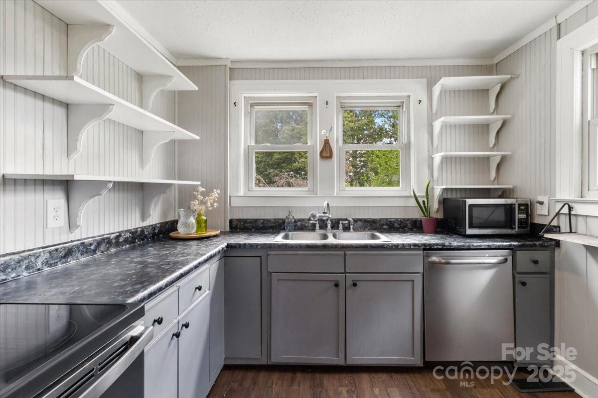 Avery Creek 7 4289304g