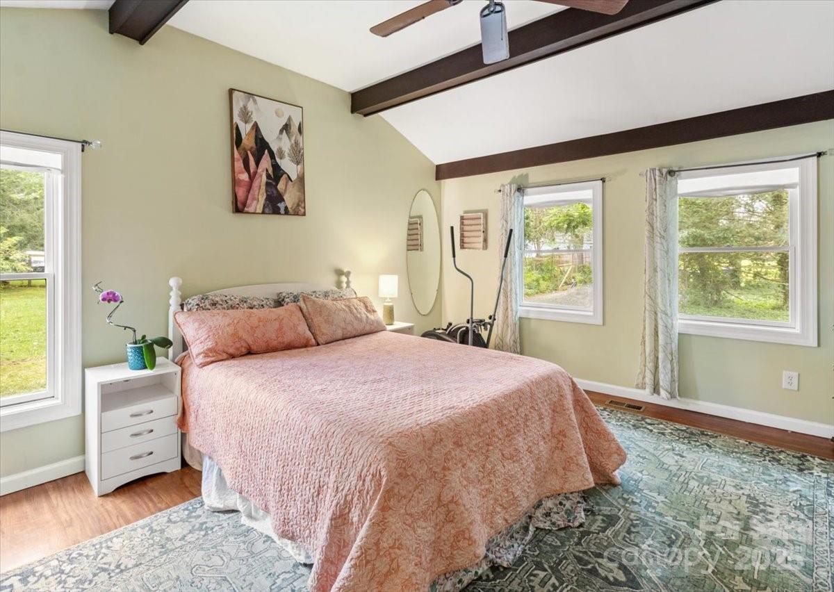 Avery Creek 9 4289304i