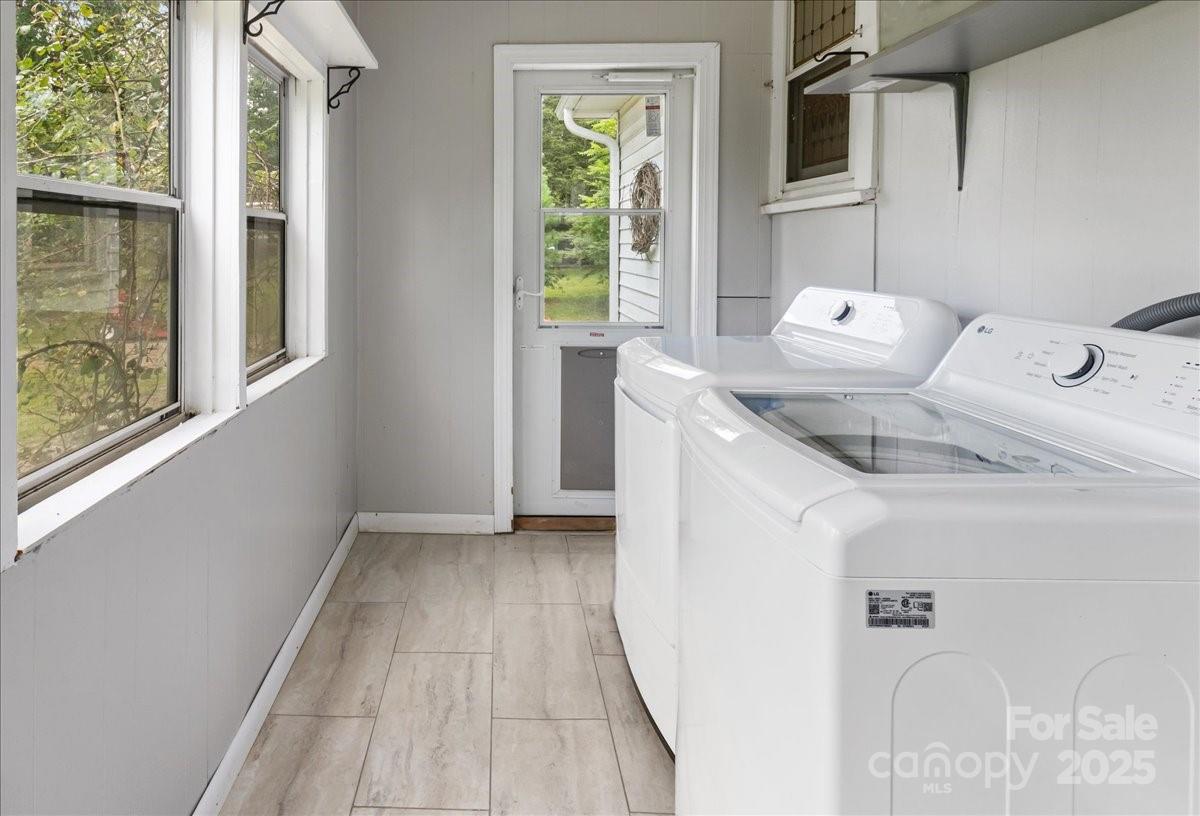 Avery Creek 17 4289304q