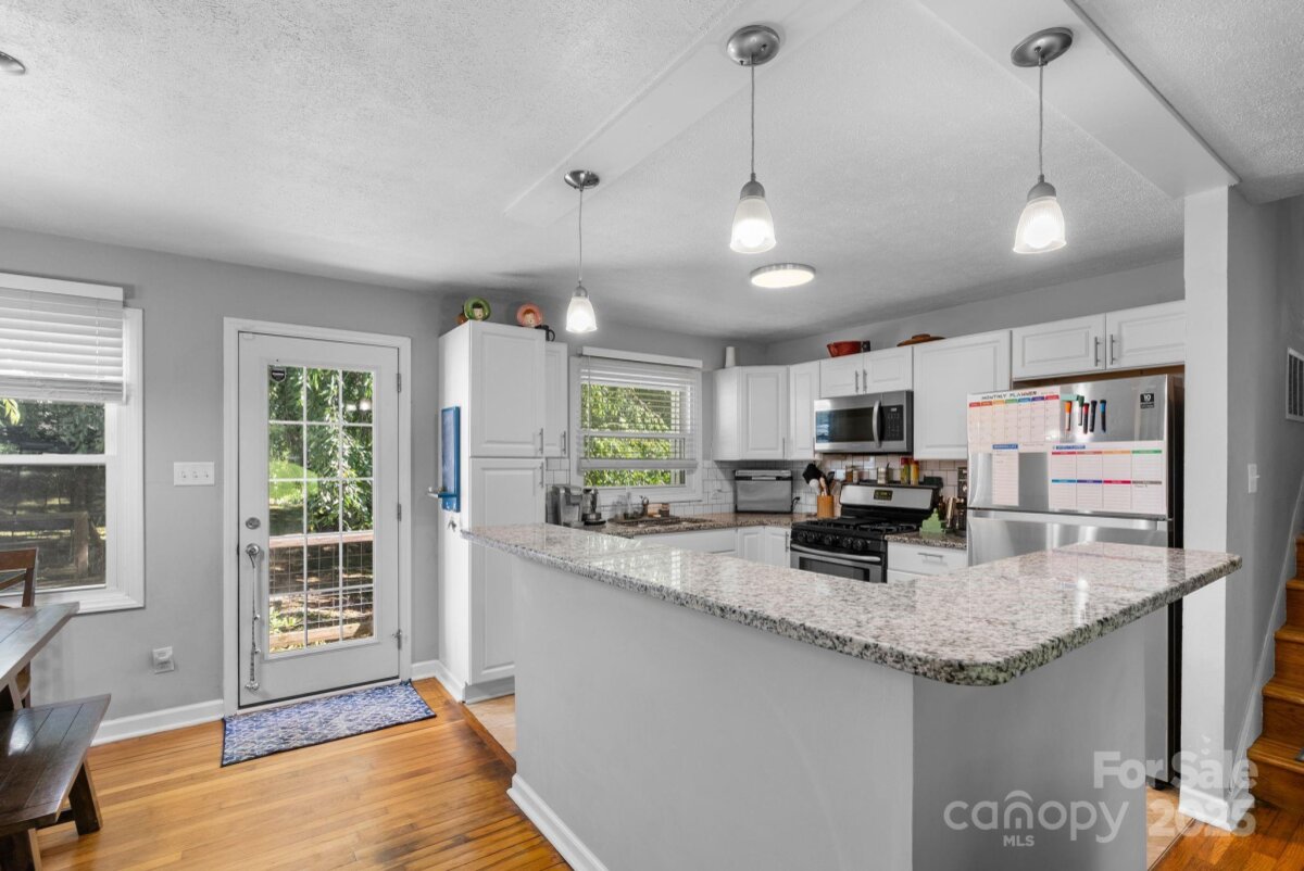 Avery Creek 5 4289416e