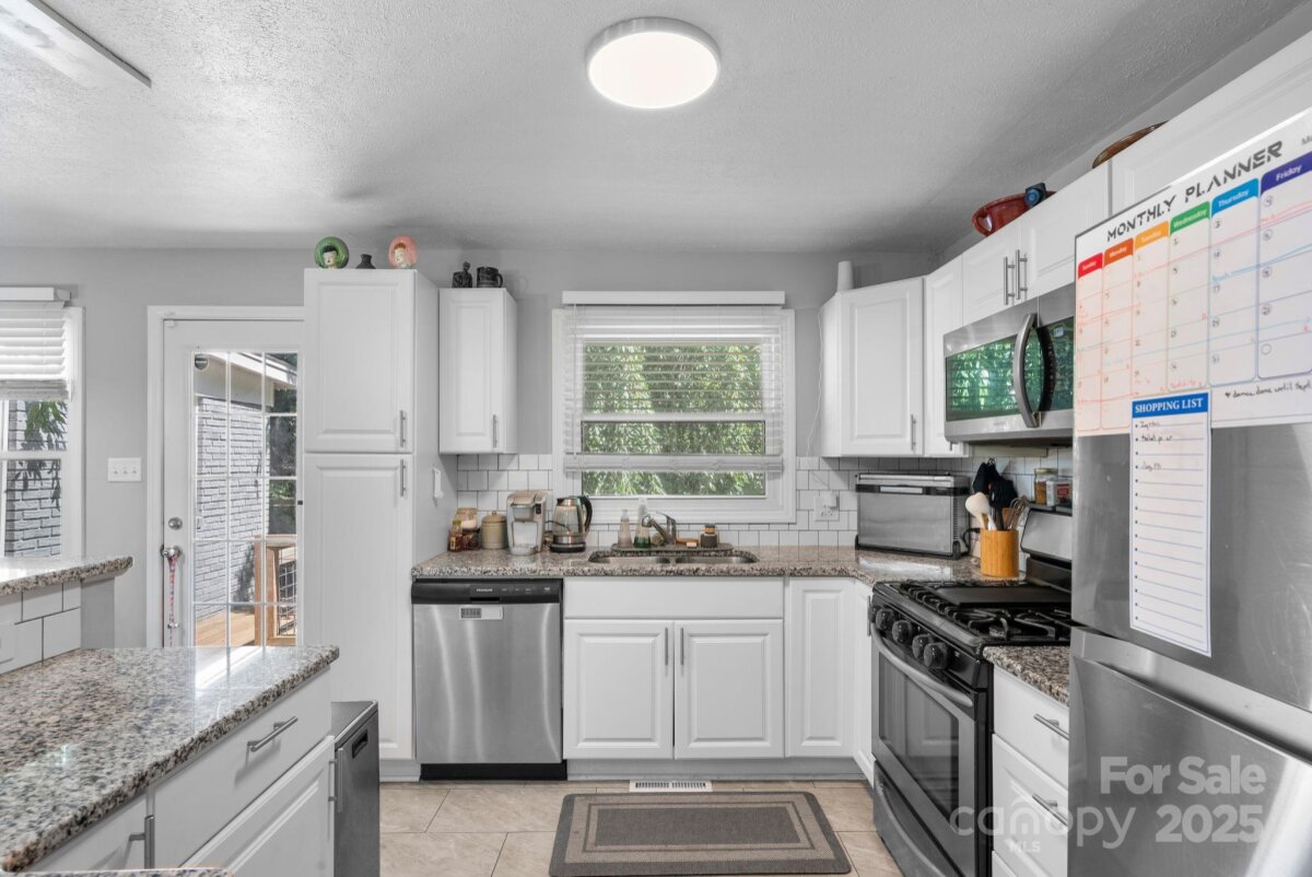 Avery Creek 6 4289416f