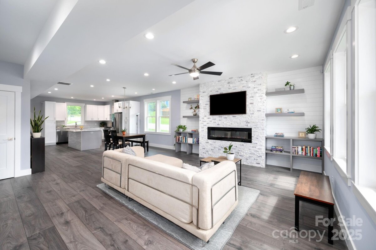 Avery Creek 4 4290066d