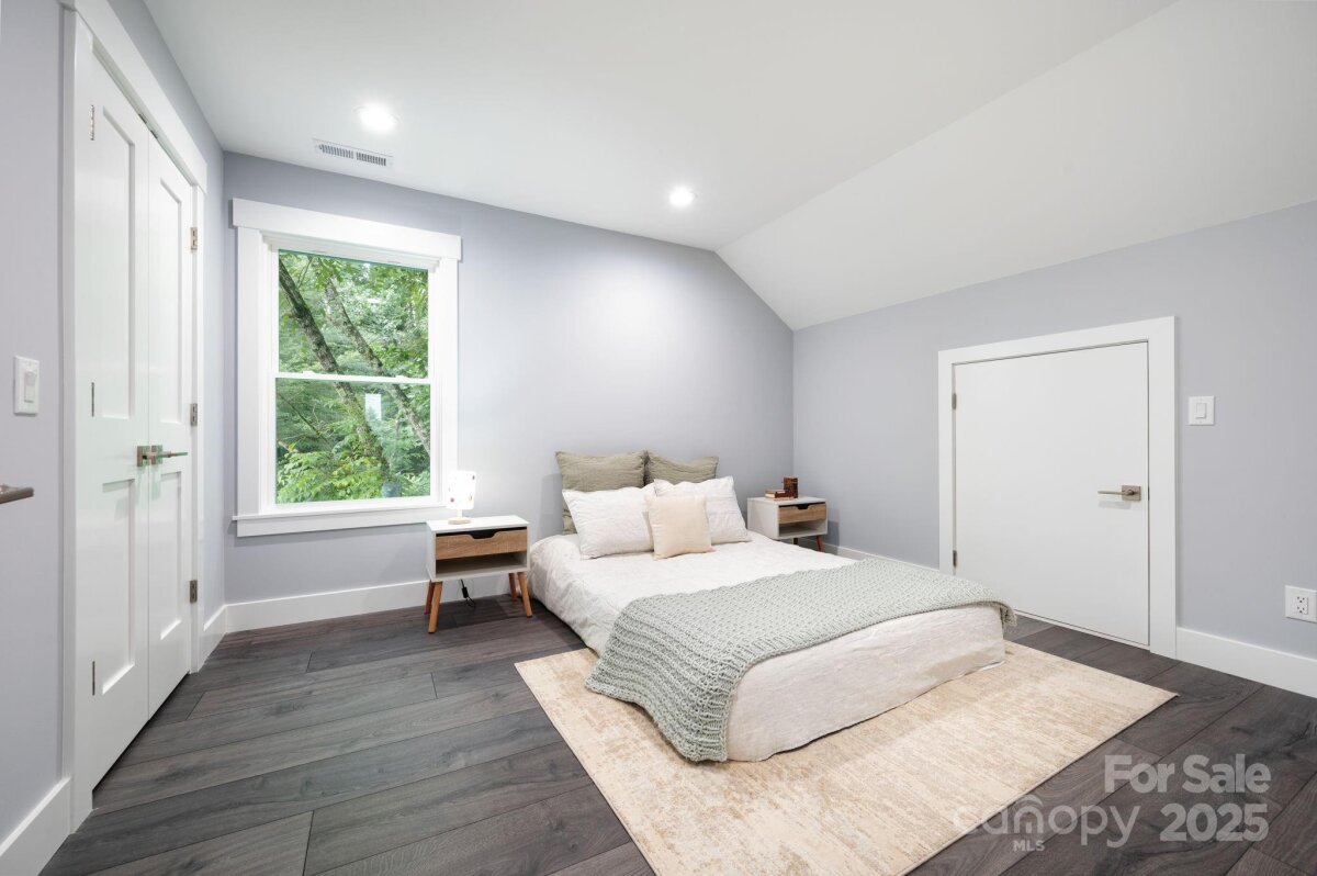 Avery Creek 16 4290066p