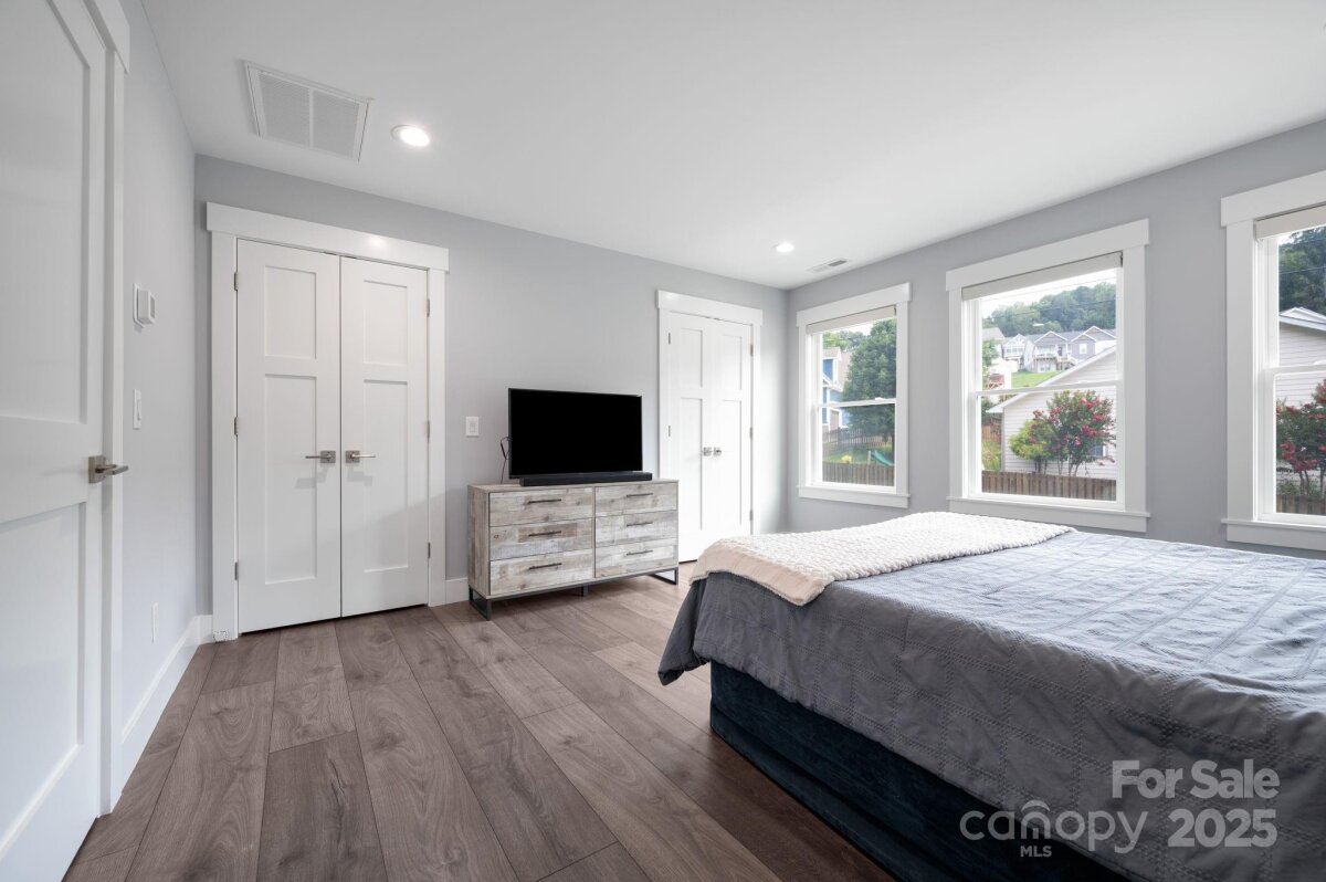 Avery Creek 21 4290066u