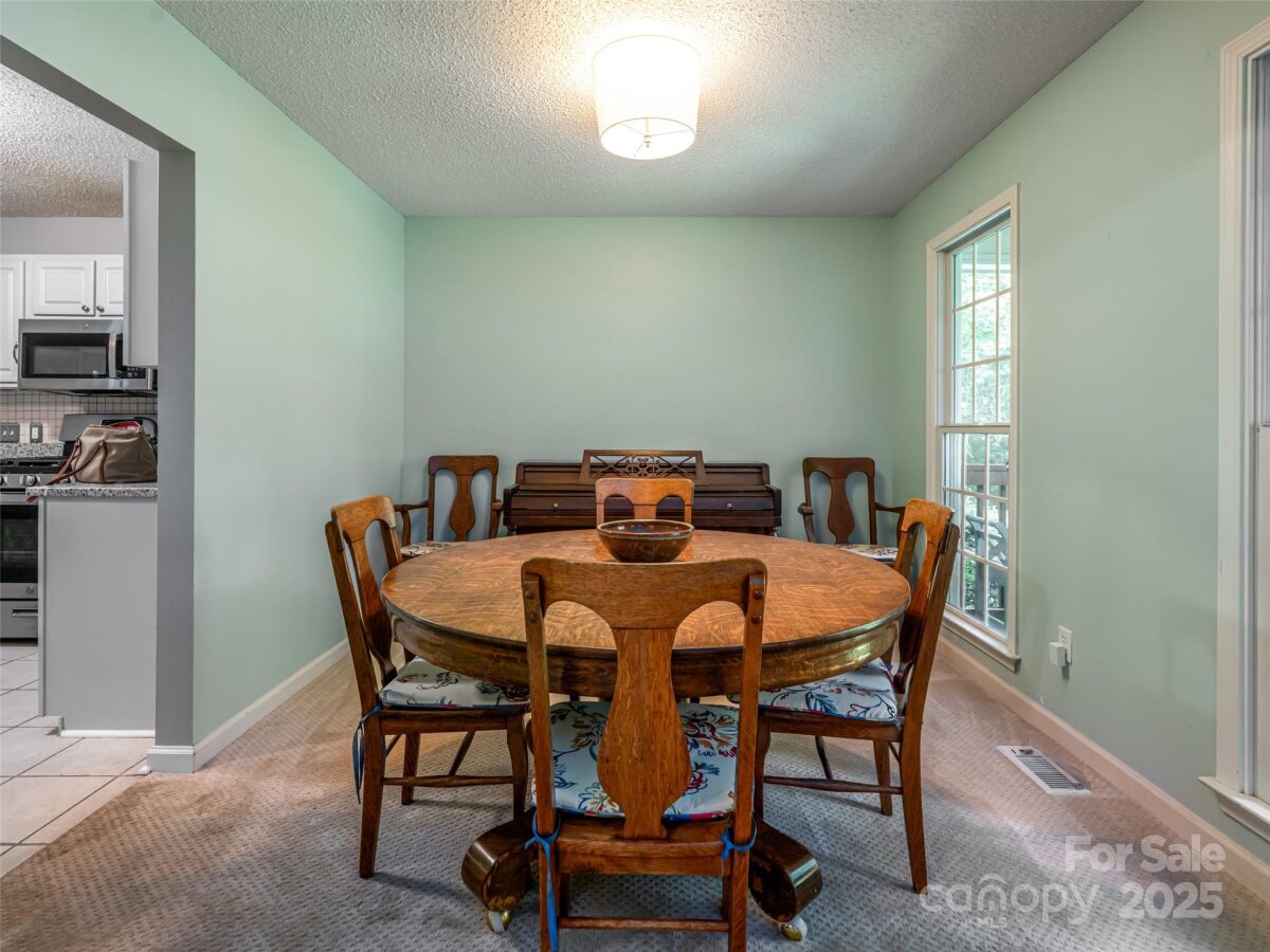 Avery Creek 8 4293165h