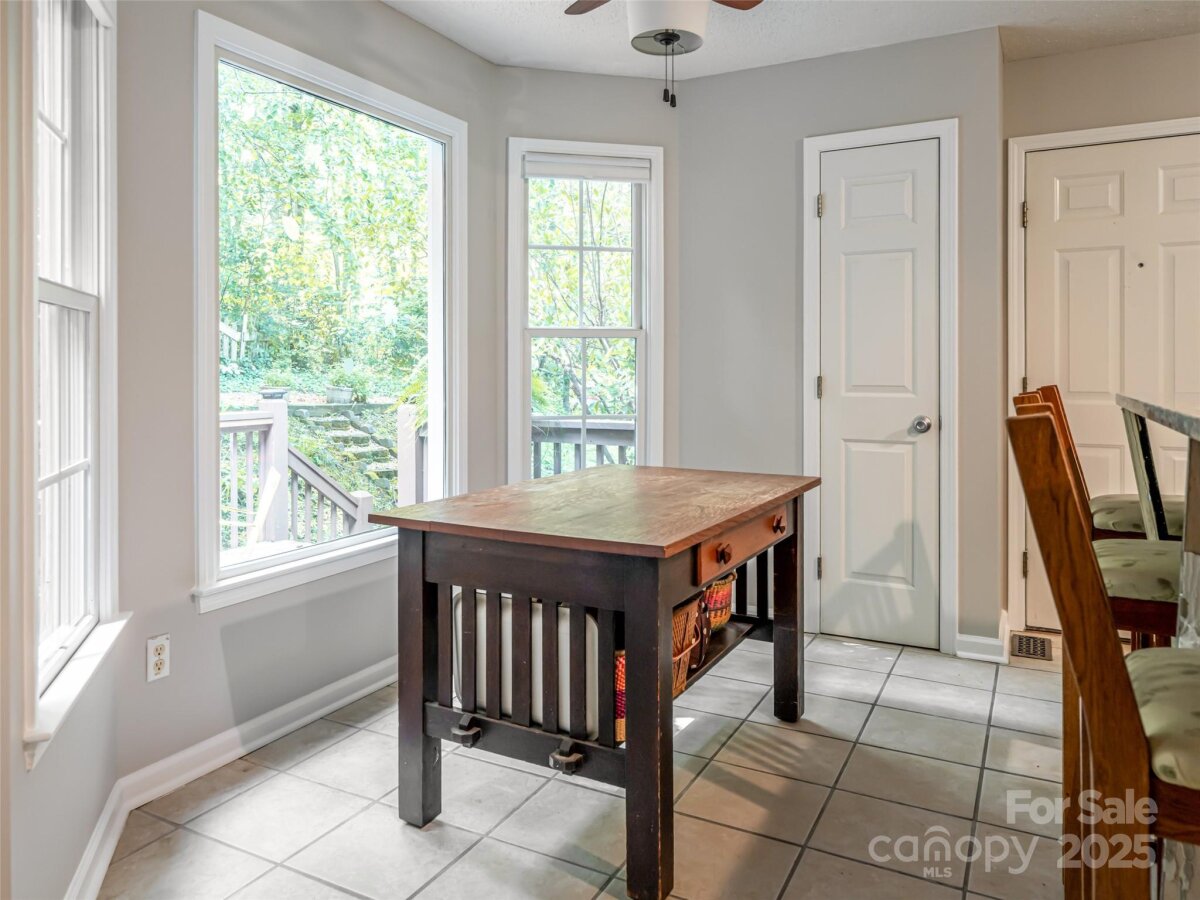 Avery Creek 15 4293165o