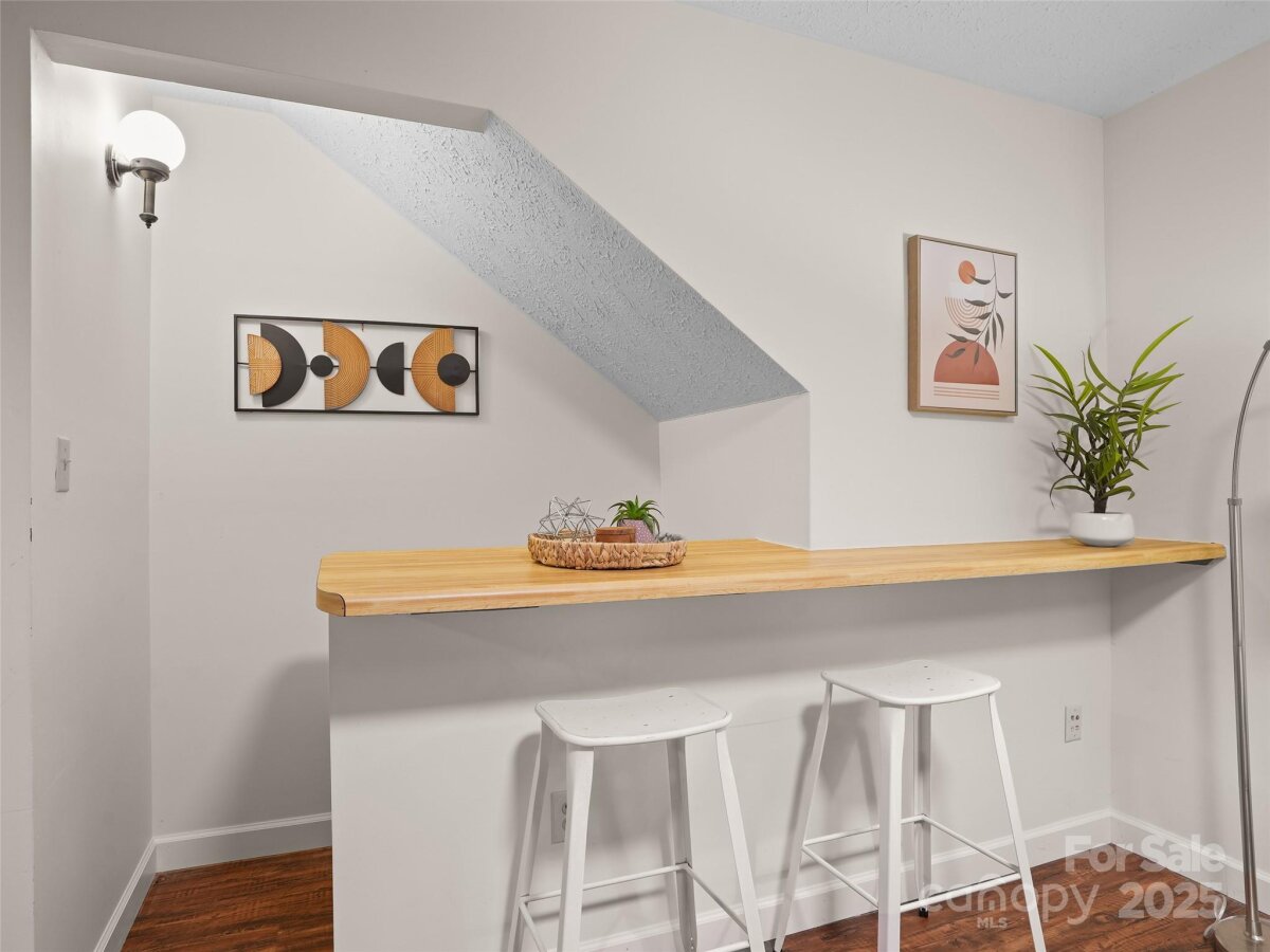 Avery Creek 23 4295273w