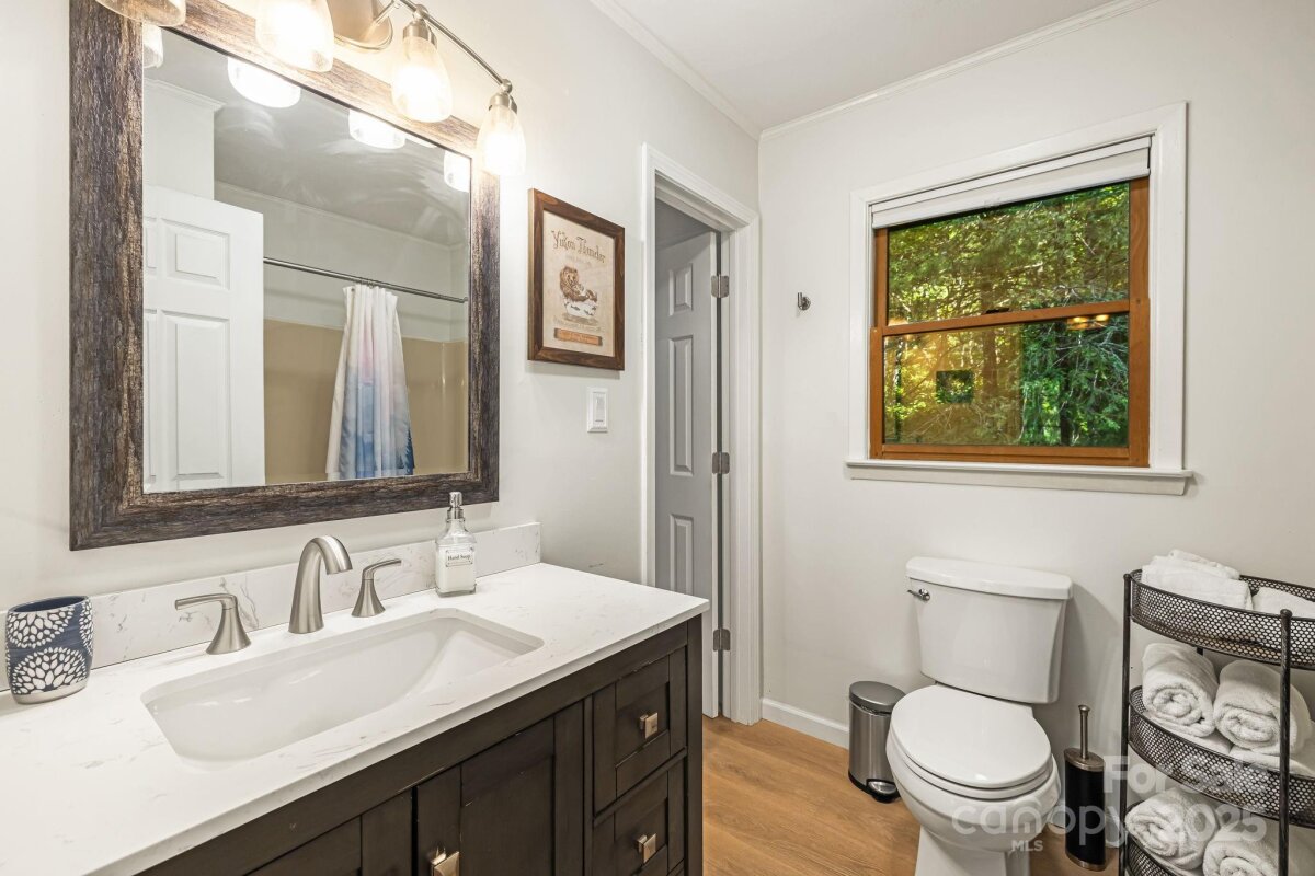 Weaverville 18 4295631r