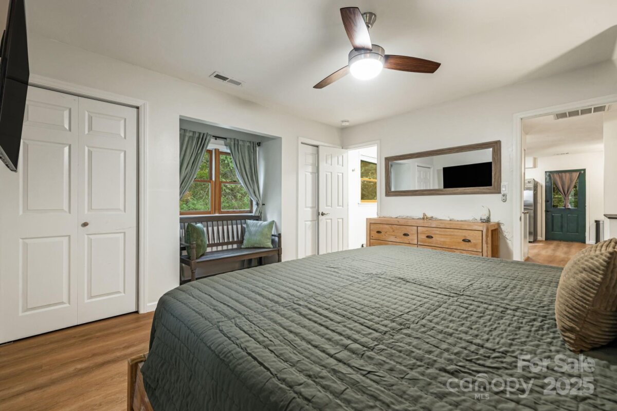 Weaverville 21 4295631u