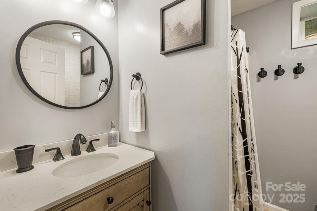 Weaverville 23 4295631w