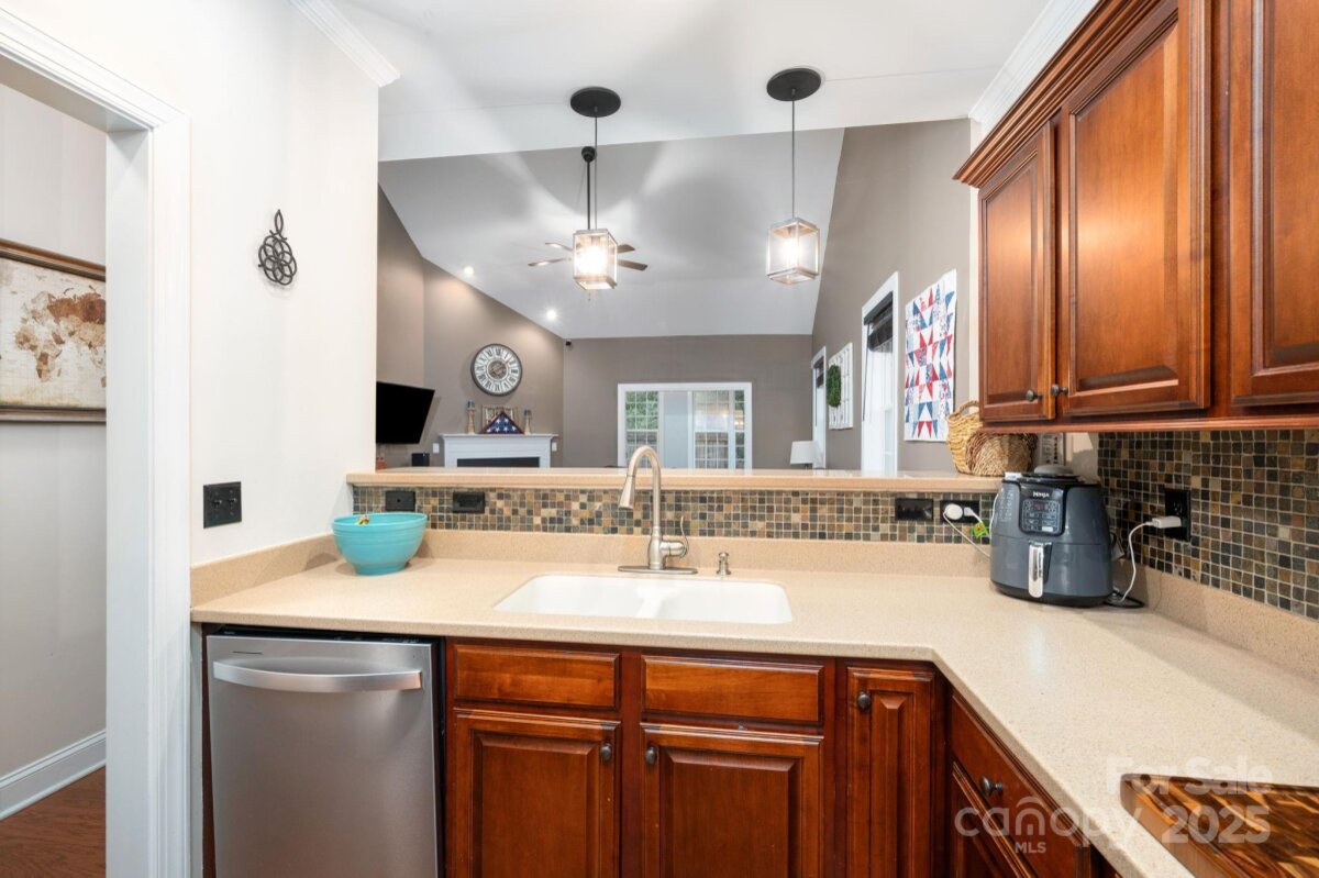 Avery Creek 12 4295929l