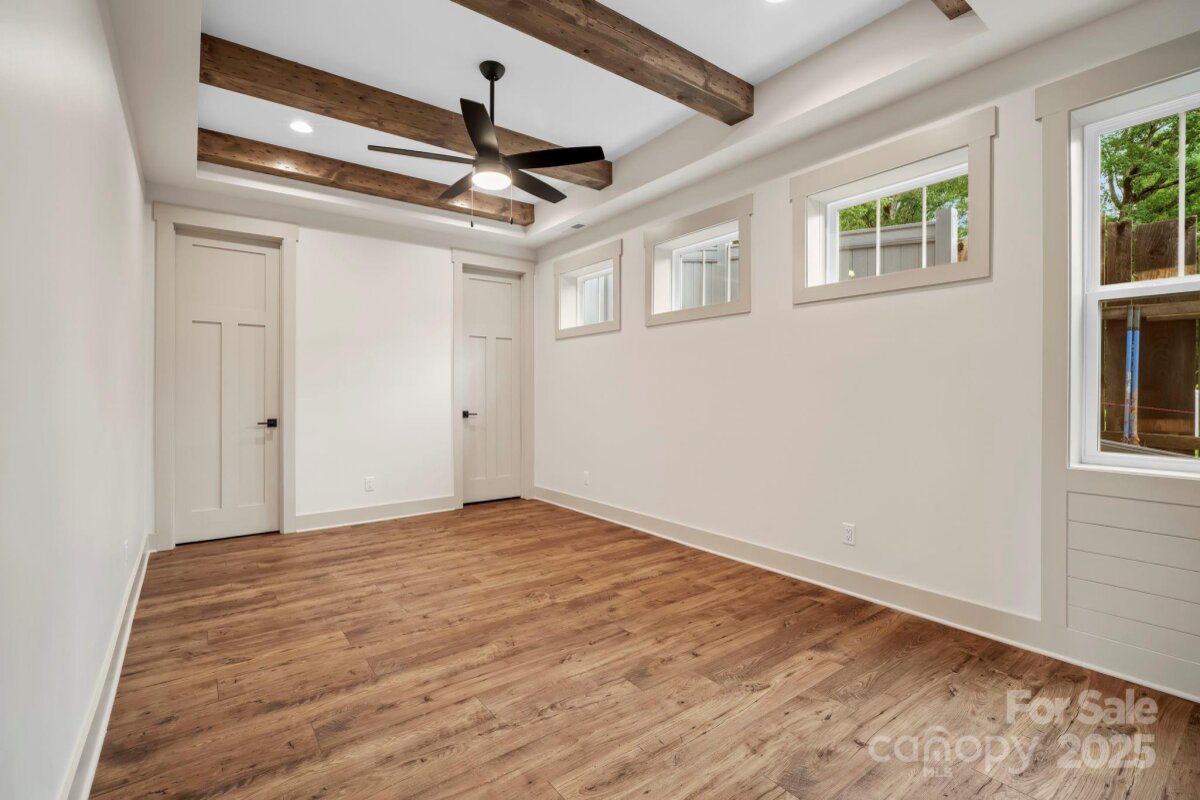 Avery Creek 17 4296217q