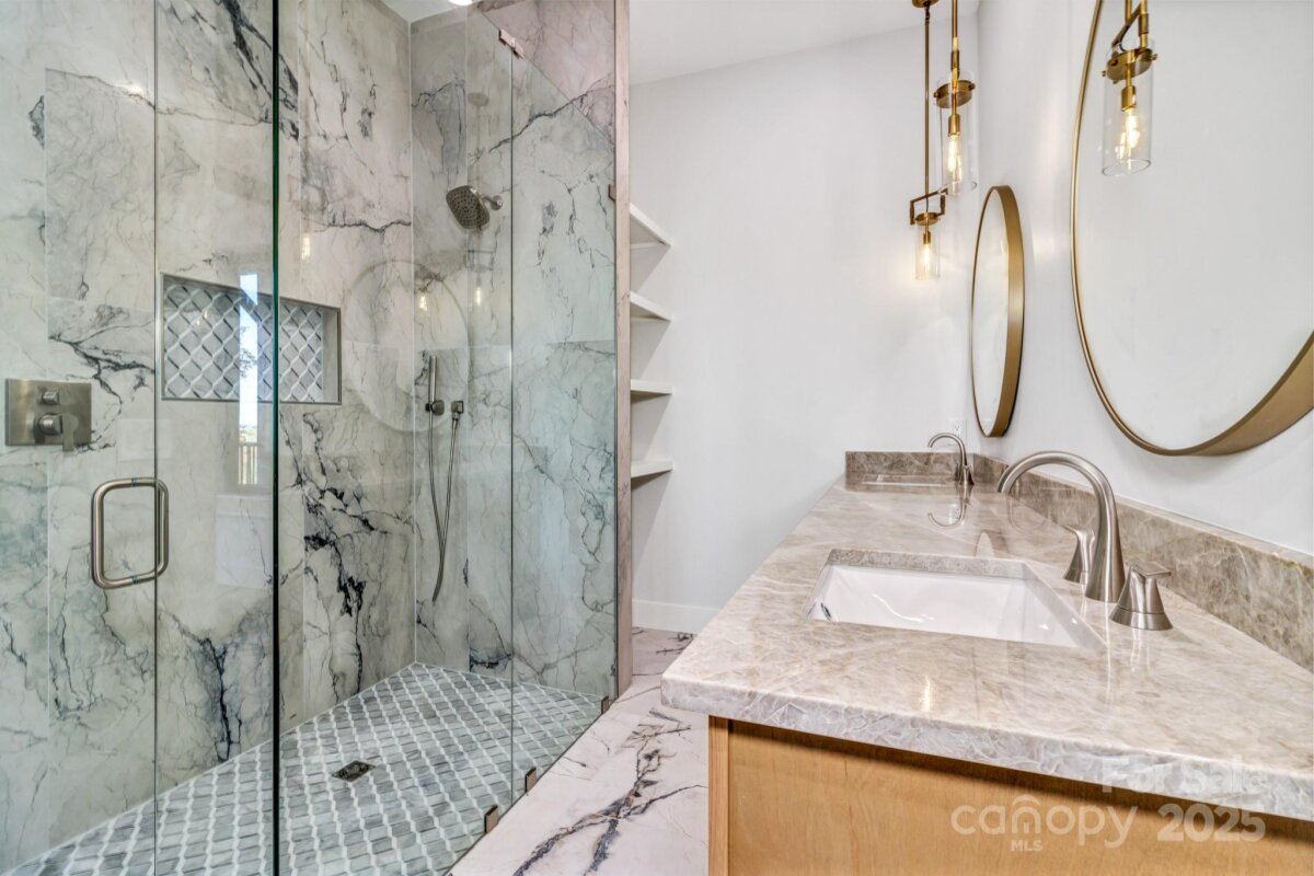 Avery Creek 21 4296930u